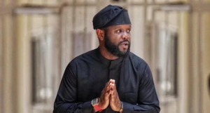Tension in VGC Lagos as commercial driver block road over Saying Tinubu’s New Bus Scheme